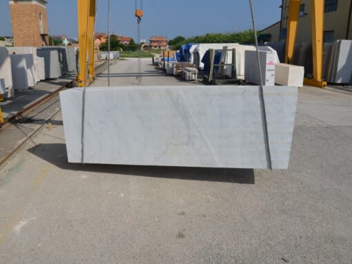 Blocco bianco Carrara 24/1840