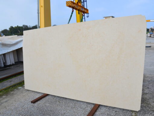 Lastra di Nova Beige, levigato: NOBE 044